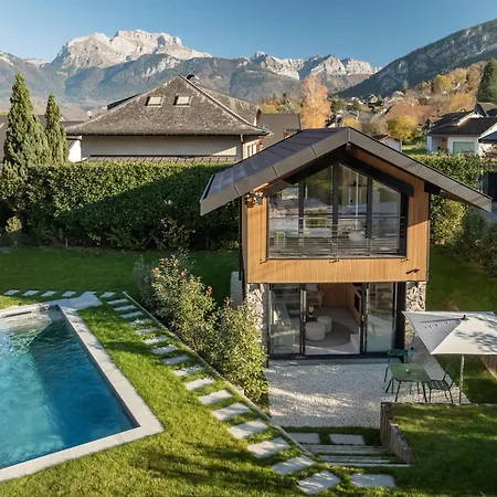 La 227 - Annecy *